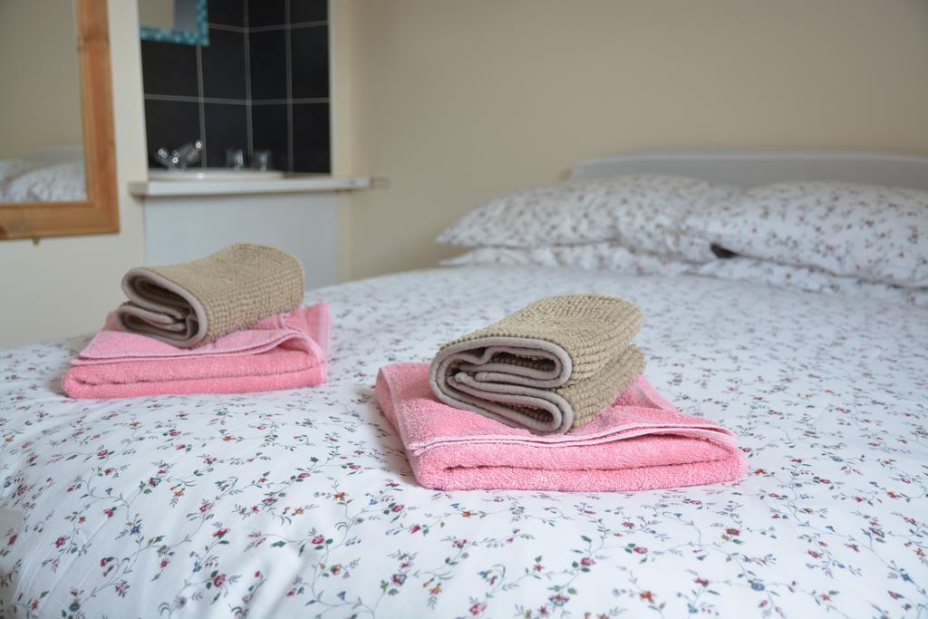 Alara Bed And Breakfast Sheffield Exterior photo